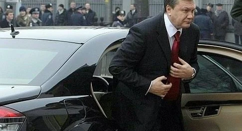 Машины из гаража Януковича