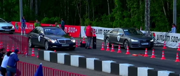 Видео: Maybach 57S vs Audi S8 (Unlim 500+)