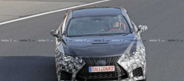Трековый Lexus RC F GT застали на «Нордшляйфе»