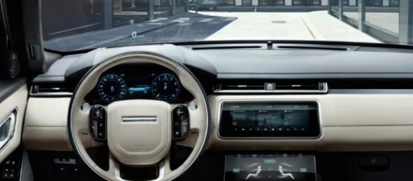 Автомобили Jaguar Land Rover научат бороться с укачиванием