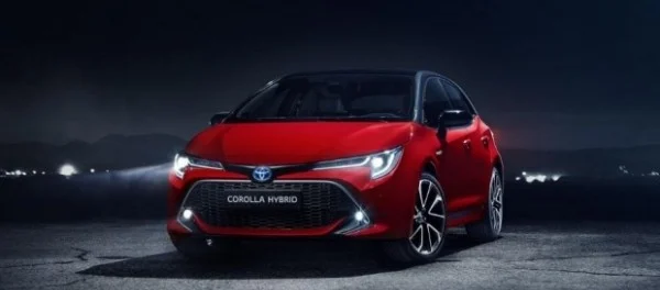 Стала известна дата премьеры седана Toyota Corolla нового поколения