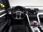 Супер-внедорожник Lamborghini Urus получил трековую версию ST-X