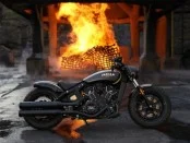 Мотоцикл Jack Daniels Indian Scout Bobber, покрытый настоящим золотом, ушёл с молотка