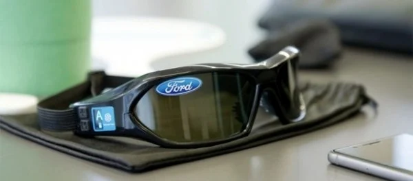 Ford разработал имитирующий состояние усталости костюм