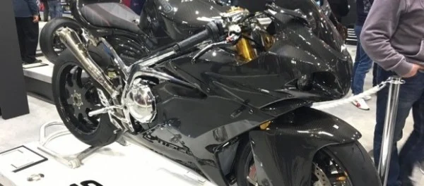 Новый спортбайк Norton 650 Superlight