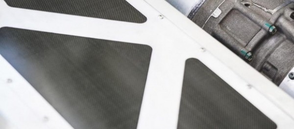 Старый Porsche 911 превратили в безумный электрокар с мотором Tesla