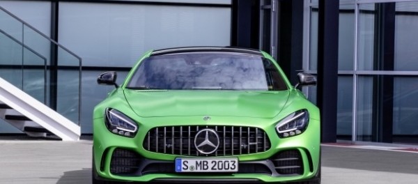Лунный синдром: купе и родстер Mercedes-AMG GT опять обновили