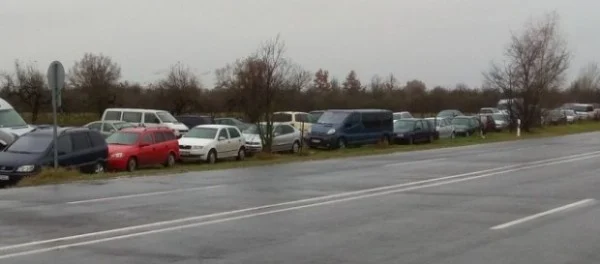В Украине засняли кладбище авто на еврономерах