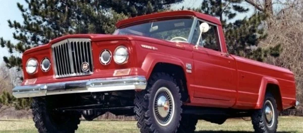 Стало известно имя пикапа на базе Jeep Wrangler