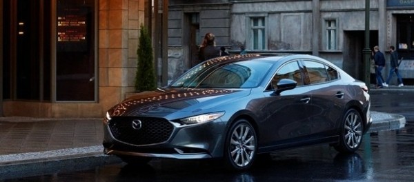 Mazda представила «тройку» нового поколения