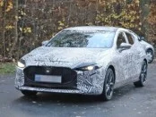 Абсолютно новую Mazda 3 засекли на тестах перед дебютом на автошоу Лос-Анджелеса