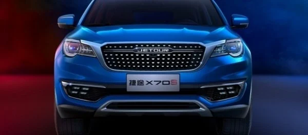Jetour X70 на базе Chery Tiggo 8: у только-только представленного SUV полностью перекроили салон