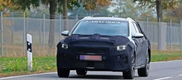 Kia приступила к тестам вседорожного Ceed