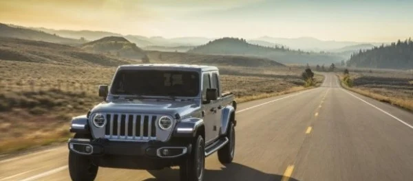 Jeep посвятил «пасхальное яйцо» сотрудникам завода, где собирают Wrangler и новый пикап Gladiator