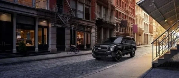 Дебютный спортивный выпуск Cadillac Escalade выглядит достойно