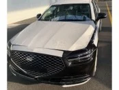 Обновленный Genesis G90 сфотографировали на улице