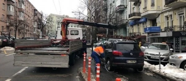 В Киеве заработала полоса для общественного транспорта