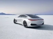 Infiniti показала первое изображение электрического кроссовера