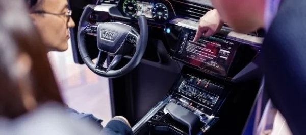 Фирма Audi превратила кроссовер в корабль стражей Галактики