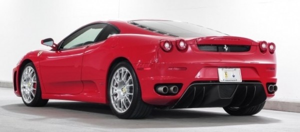 Автосалон заплатил владельцу неисправной Ferrari $5,8 миллиона