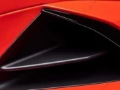 Первые изображения обновленного суперкара Lamborghini Huracan