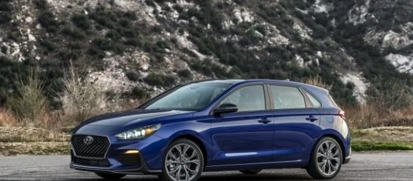 Hyundai представила новую Elantra GT N Line