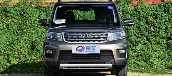 В Китае начались продажи «доступной» копии Land Rover Discovery