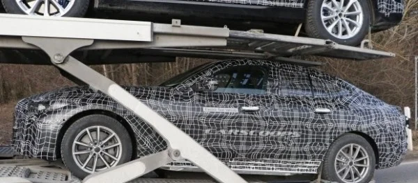 Первые фото нового электрокара BMW i4 в камуфляже
