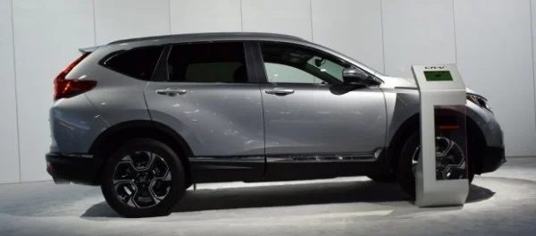 Представлен обновленный кроссовер Honda CR-V 2019
