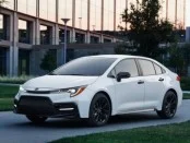 Показана Toyota Corolla в спецверсии Nightshade Edition