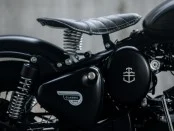 Royal Enfield одел Classic 500 в черную ливрею
