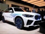 Концепт BMW i Hydrogen Next предвестил кроссовер на водороде