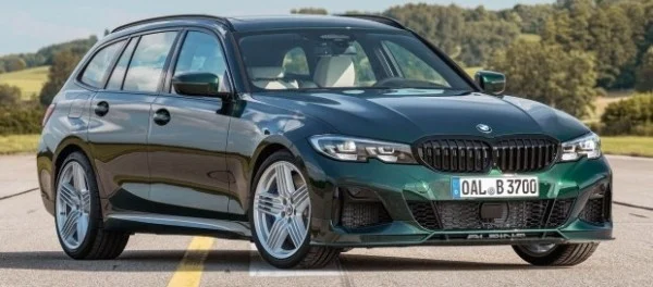 Универсал BMW 3 серии разогнали до 300 километров в час