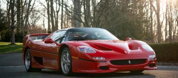 Редкий Ferrari F50 1995 года оценили в 3 миллиона долларов