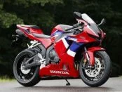 «Живые» фото новой Honda CBR600RR