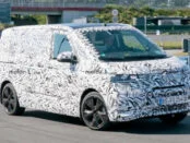 VW рассказал, когда покажет новые Transporter и Amarok