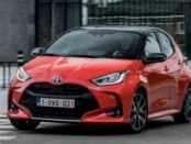 Финал «Всемирный автомобиль года»: Yaris против двух электричек