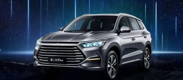 Бестселлер BYD Song Pro прошёл лёгкий рестайлинг