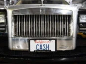 $2.000.000 за Cash: в США продается уникальный номер