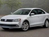 Пригін Volkswagen Jetta з США: чим краще європейської версії?