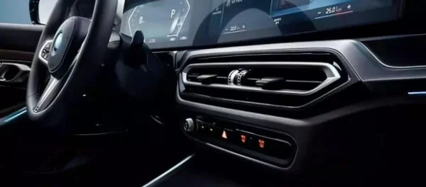 Розкрито інтер*єр електроседана BMW i3