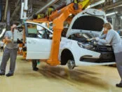Ціна як у Логана і немає подушок безпеки: подробиці нових спрощених Lada