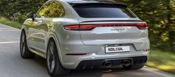 Опубліковано рендерні зображення нового Porsche Cayenne Coupe