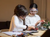 Конструктори для STEM-лабораторії