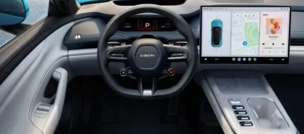 Xiaomi показала салон свого першого автомобіля