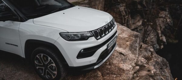 Більше комплектацій Jeep Compass для України — більше зручності для клієнтів