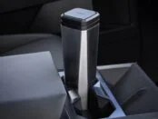 Tesla випустила кухоль у стилі Cybertruck
