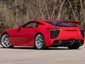12-річний Lexus без пробігу пішов із молотка за 880 000 доларів